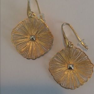 NEW! Lisa Robertson Openwork Flower Earrings